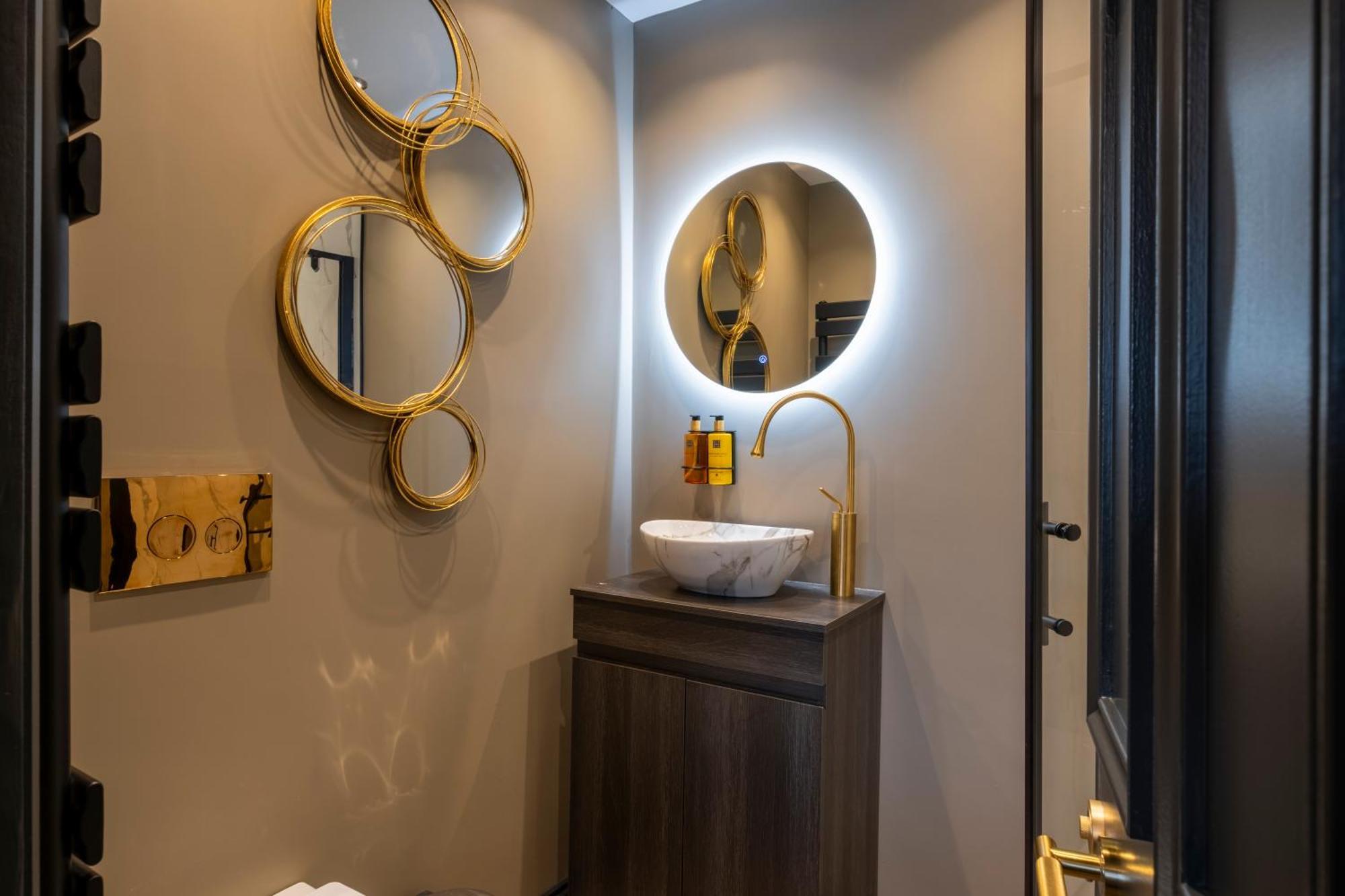 Derwent Manor Boutique Hotel Консетт Экстерьер фото