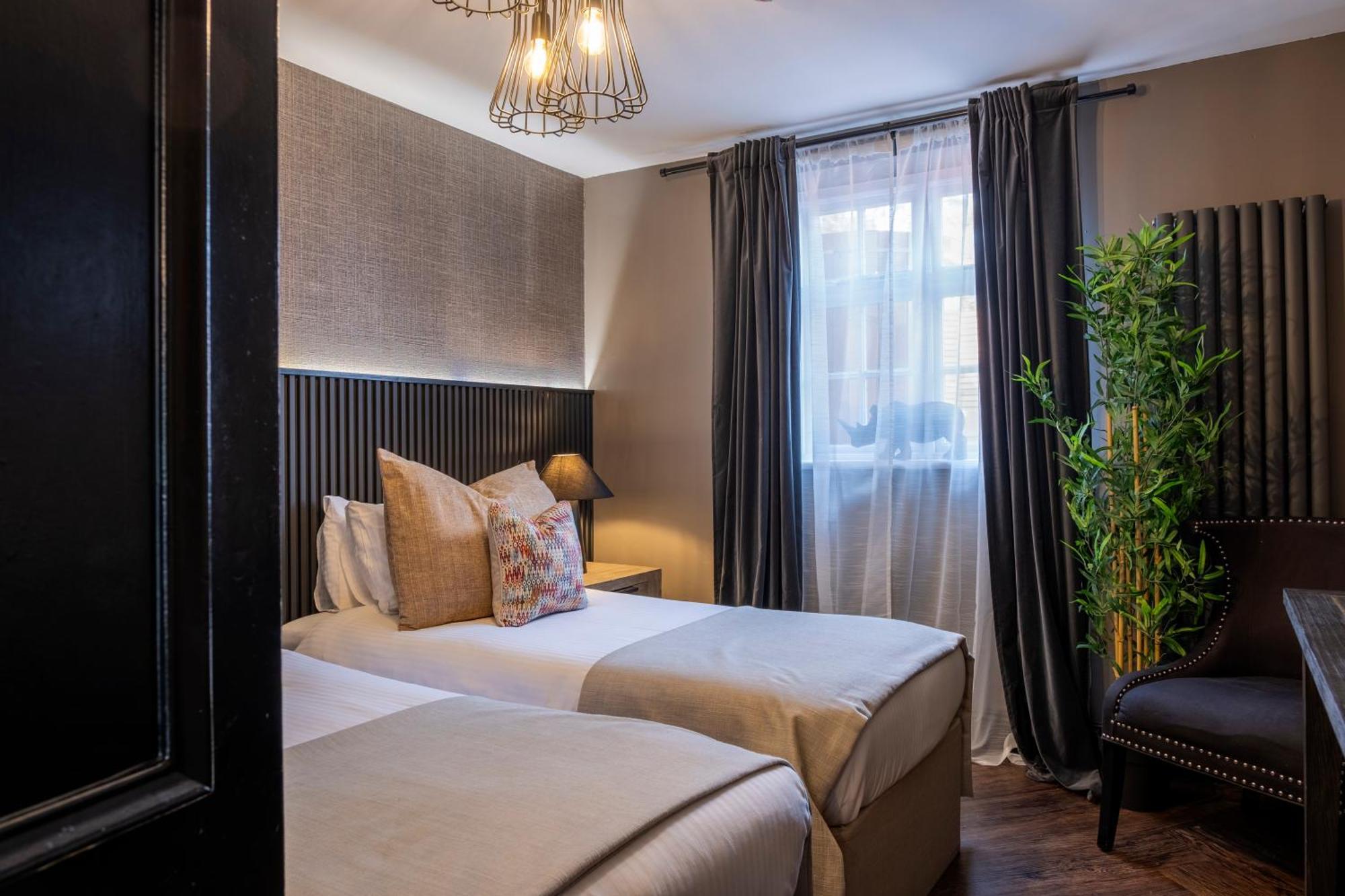Derwent Manor Boutique Hotel Консетт Экстерьер фото